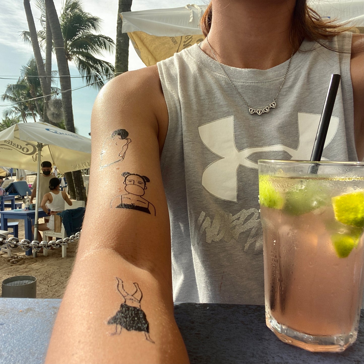 Free stand | temporary tattoo 7cm x 5cm